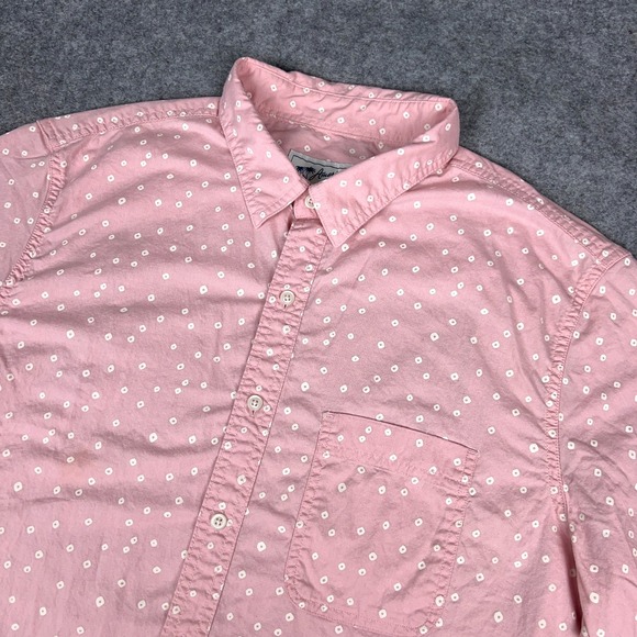 American Eagle Shirt‎ Mens XL Tall Pink Polka Dot Short Sleeve Button Up Pocket - Picture 1 of 11